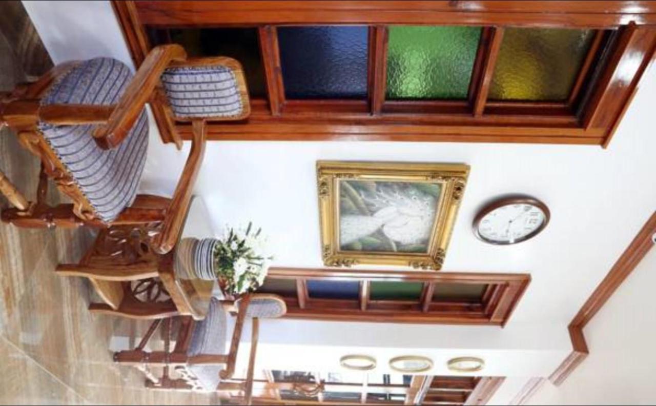 Cln Boutique Hotel 따끌로반 외부 사진