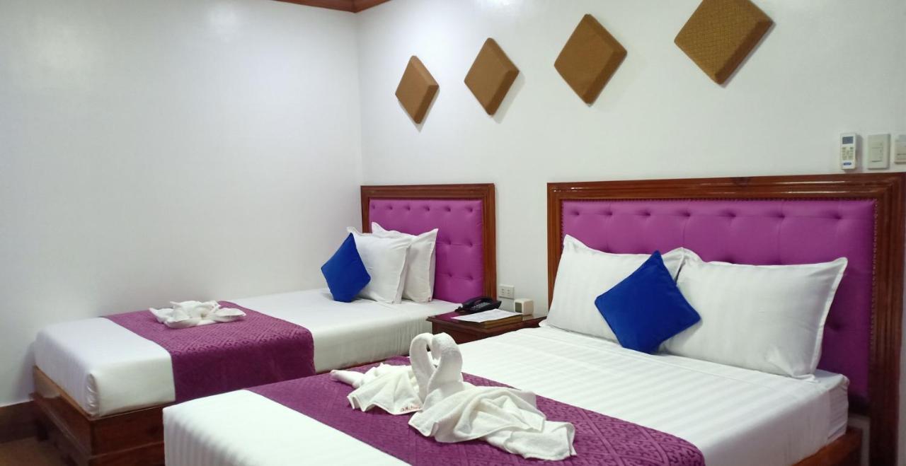 Cln Boutique Hotel 따끌로반 외부 사진