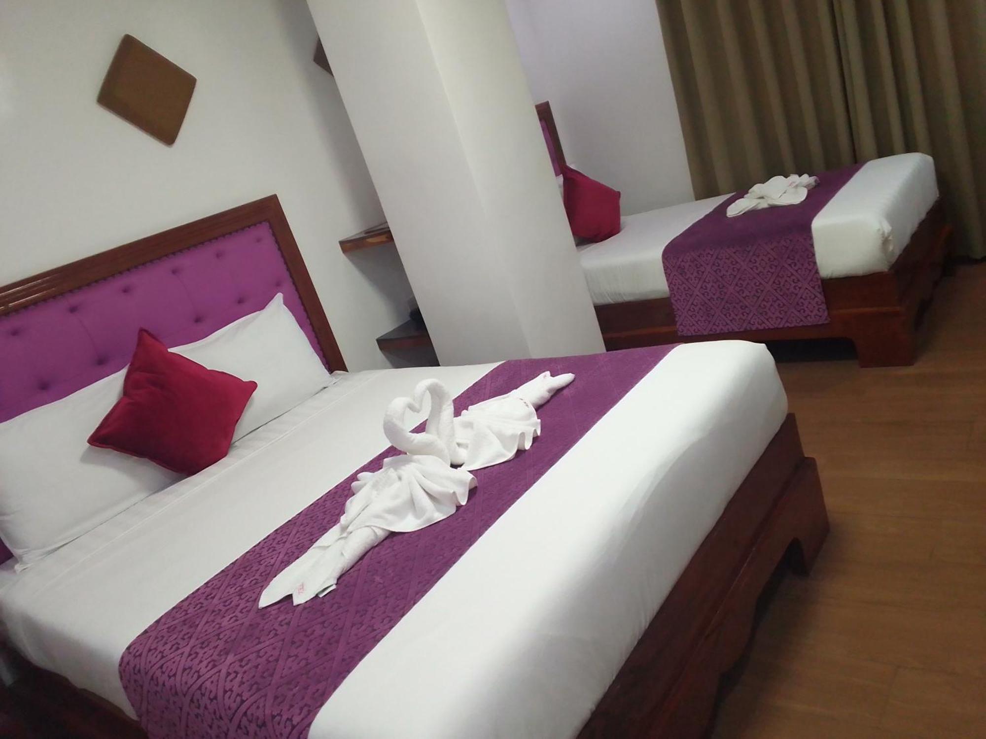 Cln Boutique Hotel 따끌로반 외부 사진
