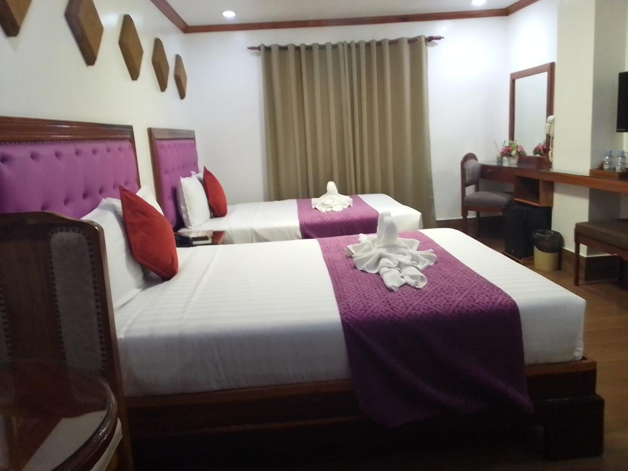 Cln Boutique Hotel 따끌로반 외부 사진